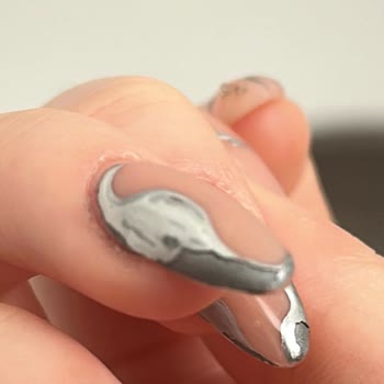 Sista Beauty Club Nail Art Akma Yapıyor, Ücret İadesine Gelince Mesajlara Dönülmüyor