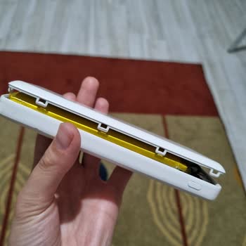 PHILIPS Cep Telefonu Powerbank Şişmesi Sorunu