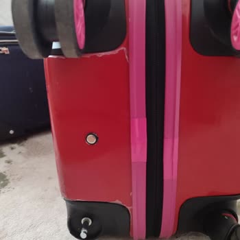 SunExpress Hava Yolları Kırılan Bavul Hasarlı Bavul