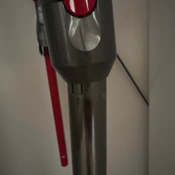 Dyson V12 Süpürge Borusu