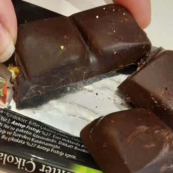 Eti Gıda Eti Çikolatasında Kurt!