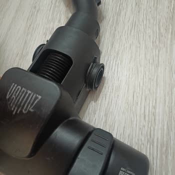 Karaca Vantuz V7 Süpürge Tekerlek Sorunu