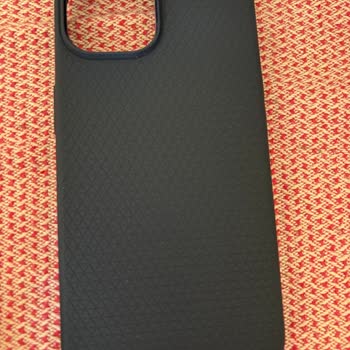 Hepsiburada Üzerinden Aldığım Spigen Kılıf Hemen Bollaştı