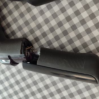 Philips Maraton Süpürge Tutma Kolu Kırıldı