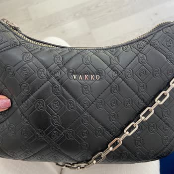 Vakko Çantada Renk Atması