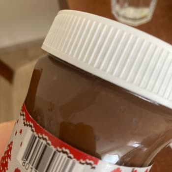 Nutella, которую я купил в магазине, оказалась с плесенью
