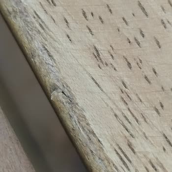 Vitello Mobilya Vitello Dış Mekan Masasının Çatlaklarını Onaramıyor.