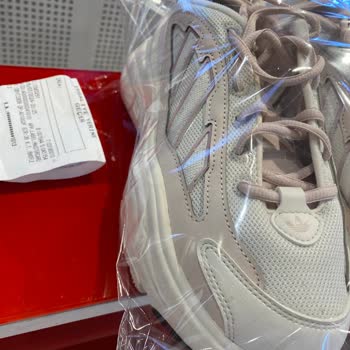 SuperStep Maltepe Piazza Adidas Markalı Ayakkabımın Kalıbındaki Sorun