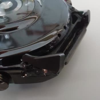 Huawei Watch Ultimate Titanyum Kasa Üretim Hatası