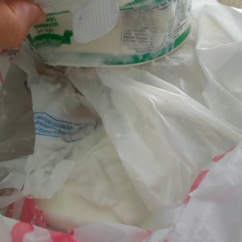 Carrefour SA Online Taşımada Akan Dökülen Ürünler