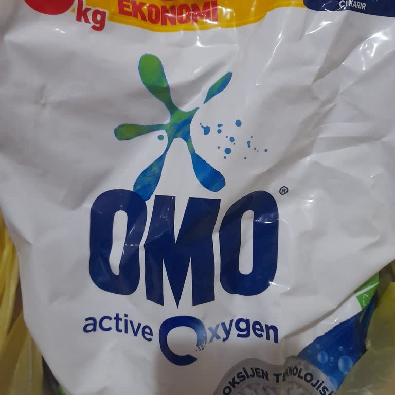 OMO Marka Deterjan Beyaz Çamaşırlarımı Grileştirdi