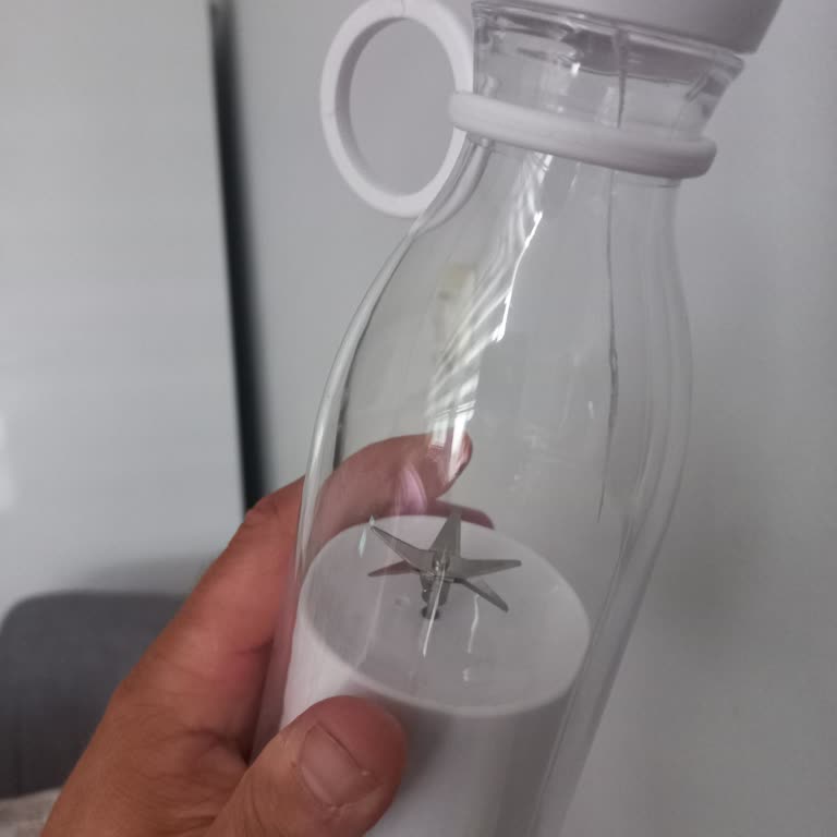 Yol Kargo El Blenderi Kirik Geldi Ve Çalışmıyor