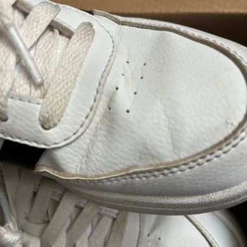 FLO Ayakkabı FLO'dan Alınan Ayakkabıda Hemen Kırılma Olması Ve Sahip Çıkılmaması