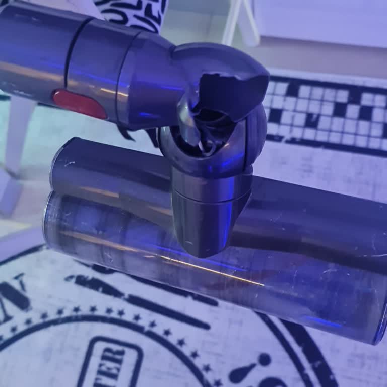 Dyson Kalitesiz Malzeme Kullanımı