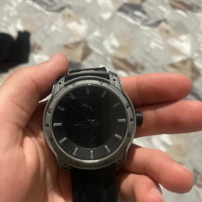Puma Saat Üst Plastiği Düştü