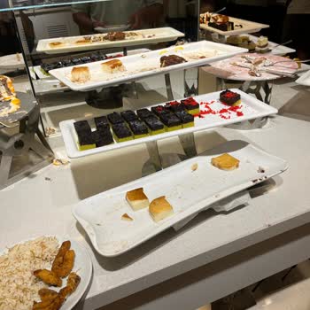 Catamaran Resort Hotel Catamaran Resort Otelde Aç Kaldık.