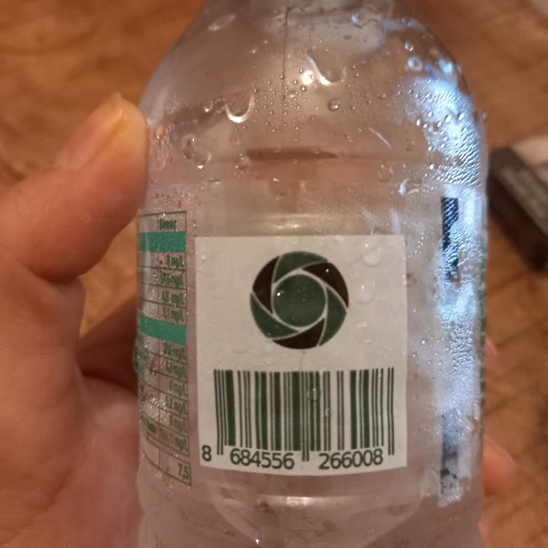 Kuzeyden Su Markasının Tadı Çok Kötü