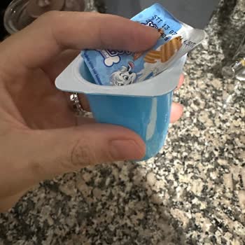 Sütaş Yoğurt Bozuk Çıktı