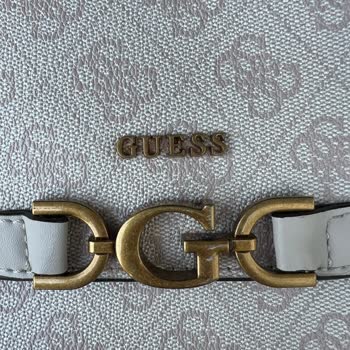 Guess Çanta Şikayeti İlgilenilmesi Rica Olunur