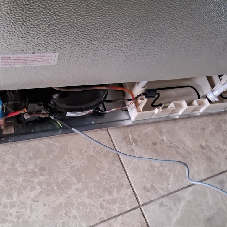 Vestel Buzdolabı İlk Günden Beri Soğutmuyor Arızayı Kabul Etmiyorlar