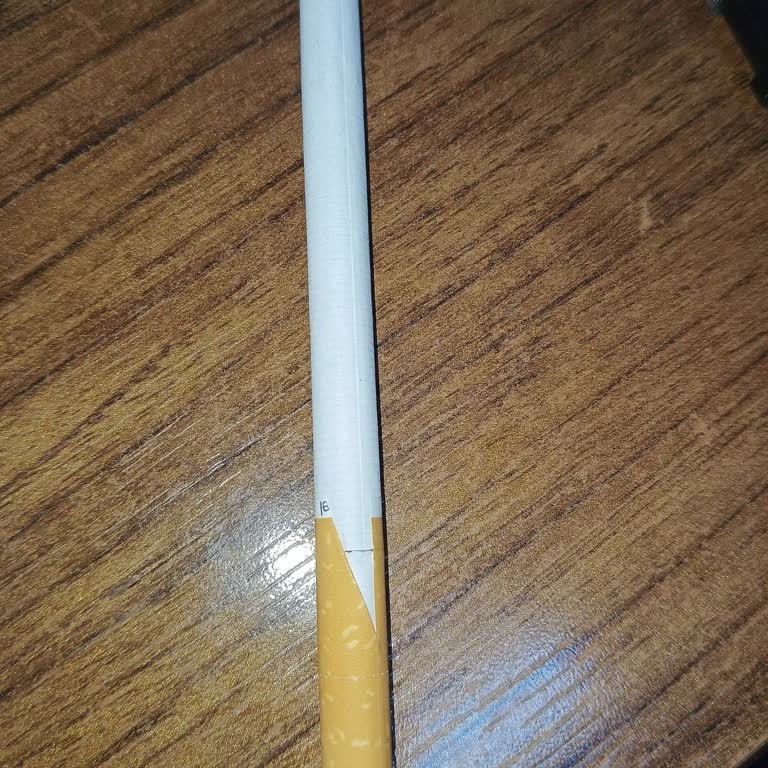 Camel Yellow Long Her Pakette Hatalı Sigara