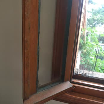 Burgazada Öğretmenevi Hizmet Vermiyor. İşletmesi Çok Kötü