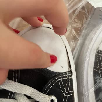 Converse Ayakkabının Kalitesizliği Ve Mağduriyeti