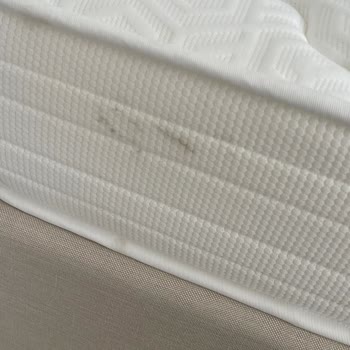 İşbir Yatak Ve Başlık Defolu, Laminant Parke Eşiğimi Kırdılar