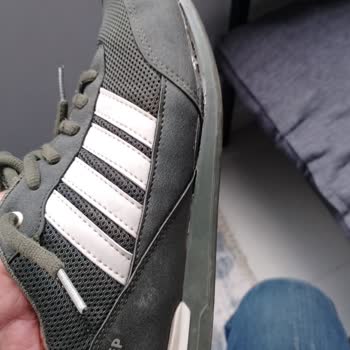 Liger Ayakkabı Erkek Spor Yürüyüş Ayakkabısı Topuk Kısmında Yırtıldı!