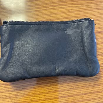 Matthew Cox Çanta M****** C** Cüzdan Deri Yüzeyi Dökülüyor