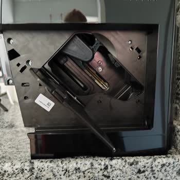 Delonghi BİM'den Alınan Kahve Makinesinin Eksik Parçası Mağduriyet Yarattı