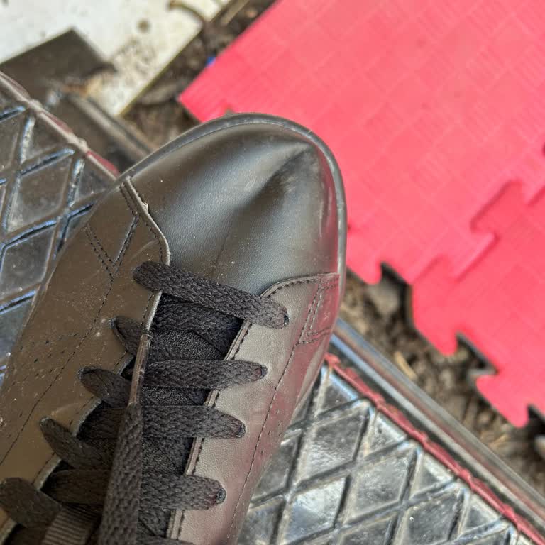 Barçın Hatalı Ürünü İade Almadı