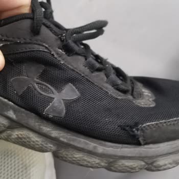 Under Armour Ayakkabıda Kalite Sorunu Ve Müşteri Hizmetleri Hayal Kırıklığı