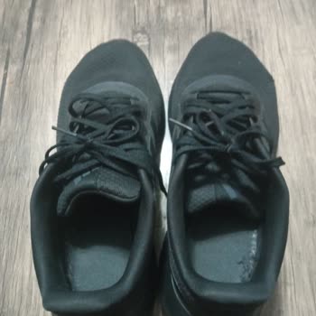In Street Manisa Magnesia AVM Den Aldığım Adidas Marka Ayakkabı