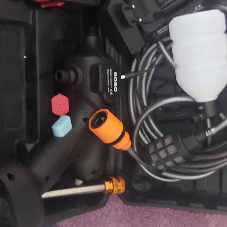 Robo Basınçlı Su Tabancası