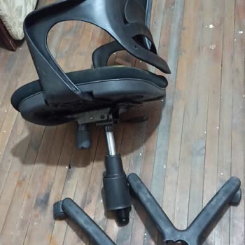 Koçtaş Kuşadası Mağazası Evo Ofis Sandalyesi