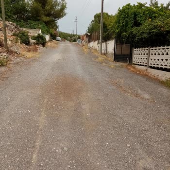 Döşemealtı Belediyesi Yol Bakımı Ve Tamiri!