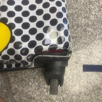 Sun Expres Kırık Valiz Teslimi