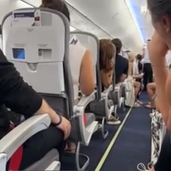 Ajet (Anadolu Jet)  Uçuş İptali Yüzünden Evime Dönemedim!