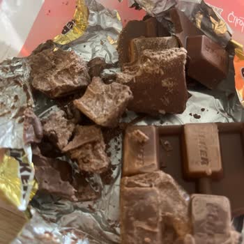 BİM Den Alınan Bozuk Ülker Çikolata