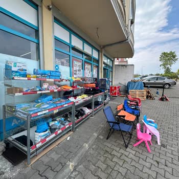 A101 Kapı Önü Sergisi - Market İçi Havalandırması