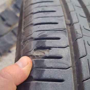 Ford Focus Ve Continental Lastik Pişmanlığı