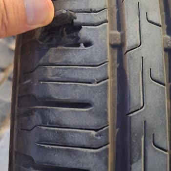 Ford Focus Ve Continental Lastik Pişmanlığı