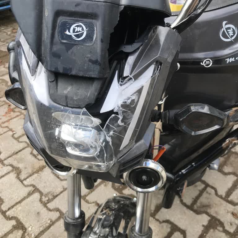 Motolux Fayton 8100 Ön Far Alacağım Bulamıyorum