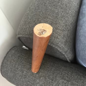 Vivense Garantili Ürüne Ücret Talep Ediyor