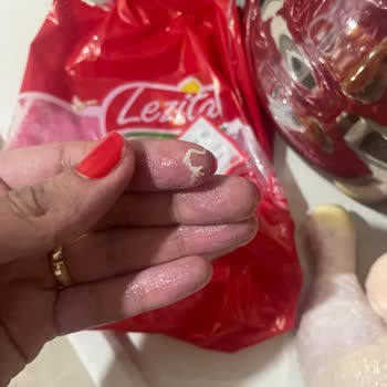 Lezita Tüylü Tavuk Sorunu
