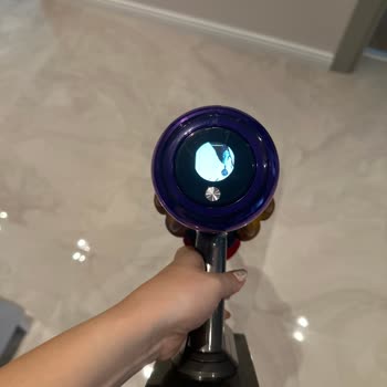 Dyson Ekran Paneli Bozuldu