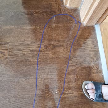 Siemens Ev Aletleri Nakliye Ve Servis Ekipleri Yeni Yapılmış Parkemi Çizdi