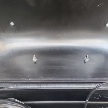 Arwic Çanta Kaskları Çöpe Çevirdi