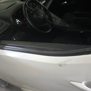 Opel İlgisiz Bir Araba Servisi